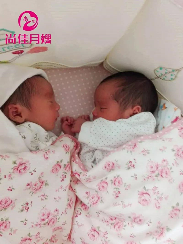 尚佳專(zhuān)業(yè)月嫂丨科普丨寶寶一天放N個(gè)屁，是腸胃不好？